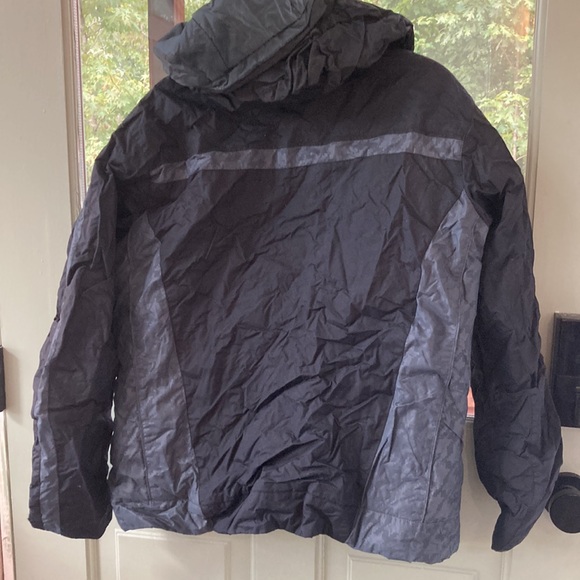 Columbia cold weather hooded lined puffer jacket. Women’s XL - Picture 7 of 10